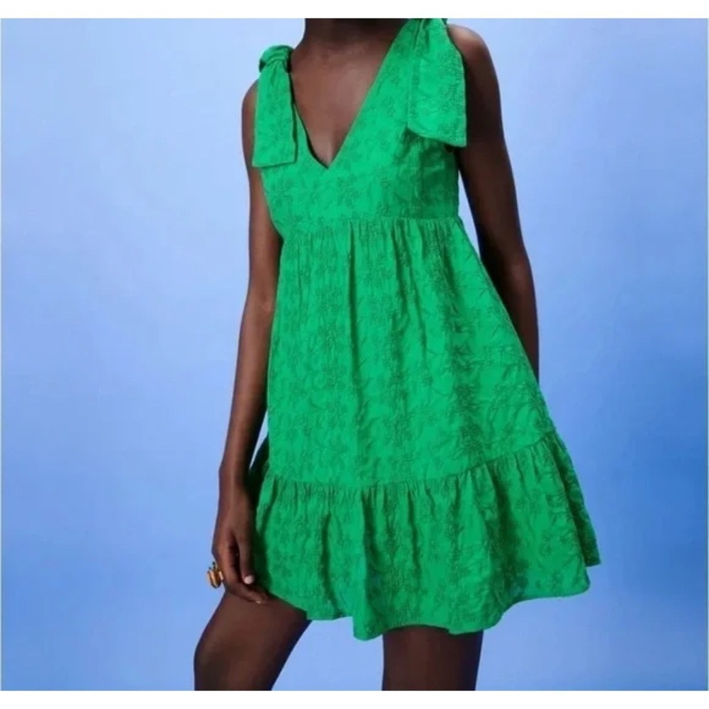Zara Green Mini Dress Tie Strap V Neck Sleeveless Ruffle Hem‎ Summer S
